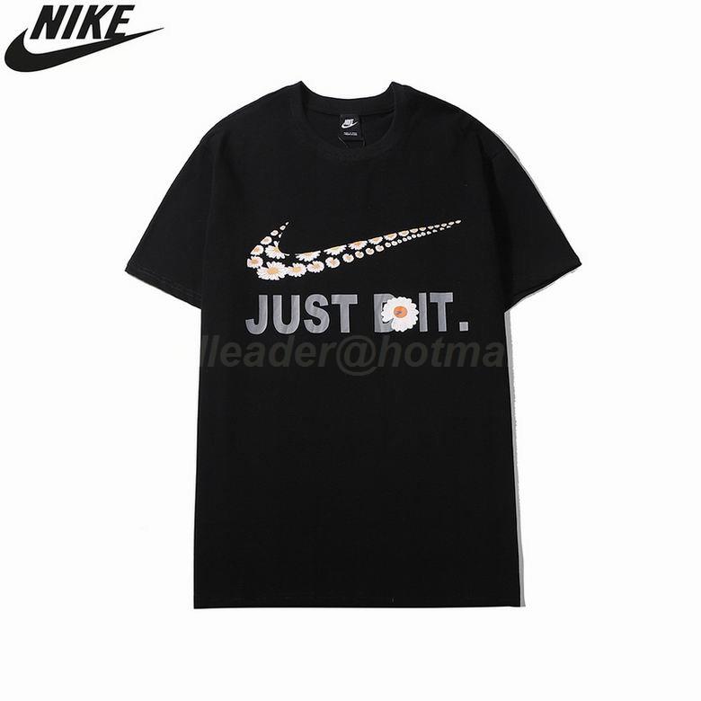 Nike Men's T-shirts 38